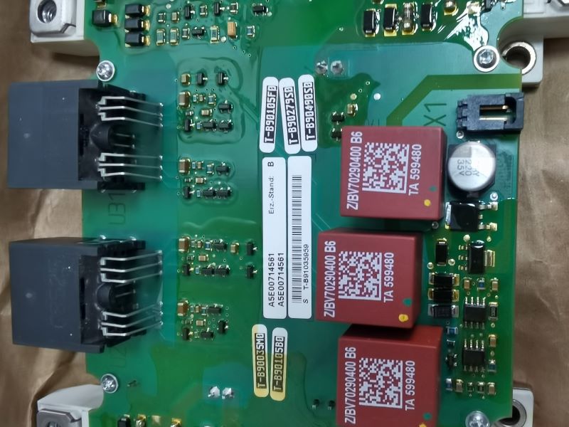 A5E00714561 + FS300R12KE3-S1, A5E36717803, A5E36717799, A5E00714565 Siemens SINAMICS POWER BLOCK REPAIR IGD2