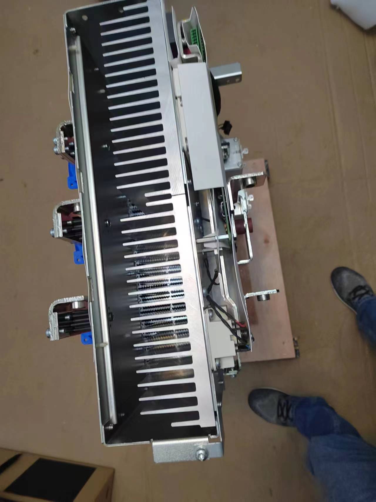 6SL3335-1TE41-7AA3, Siemens SINAMICS S120 basic line module Input: 380-480V 3AC, 6SL3335-1TG34-2AA3, 6SL3335-1TG37-3AA3, 6SL3335-1TG41-3AA3, 6SL3335-1TG41-7AA3
