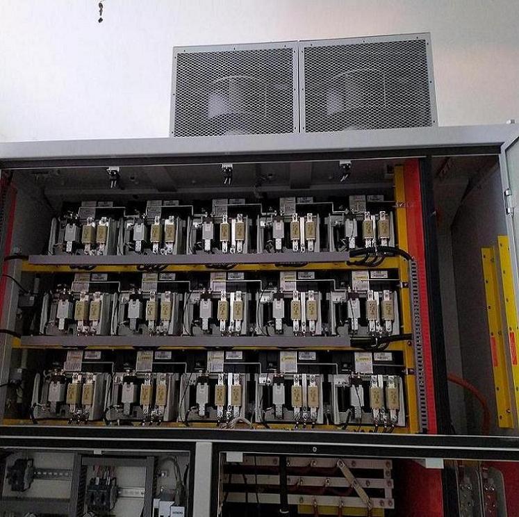 Siemens TERMINAL BLOCK END PLATE A5E00322516, TERMINAL BLOCK A5E00401948, CIRCUIT BREAKER A5E48177764