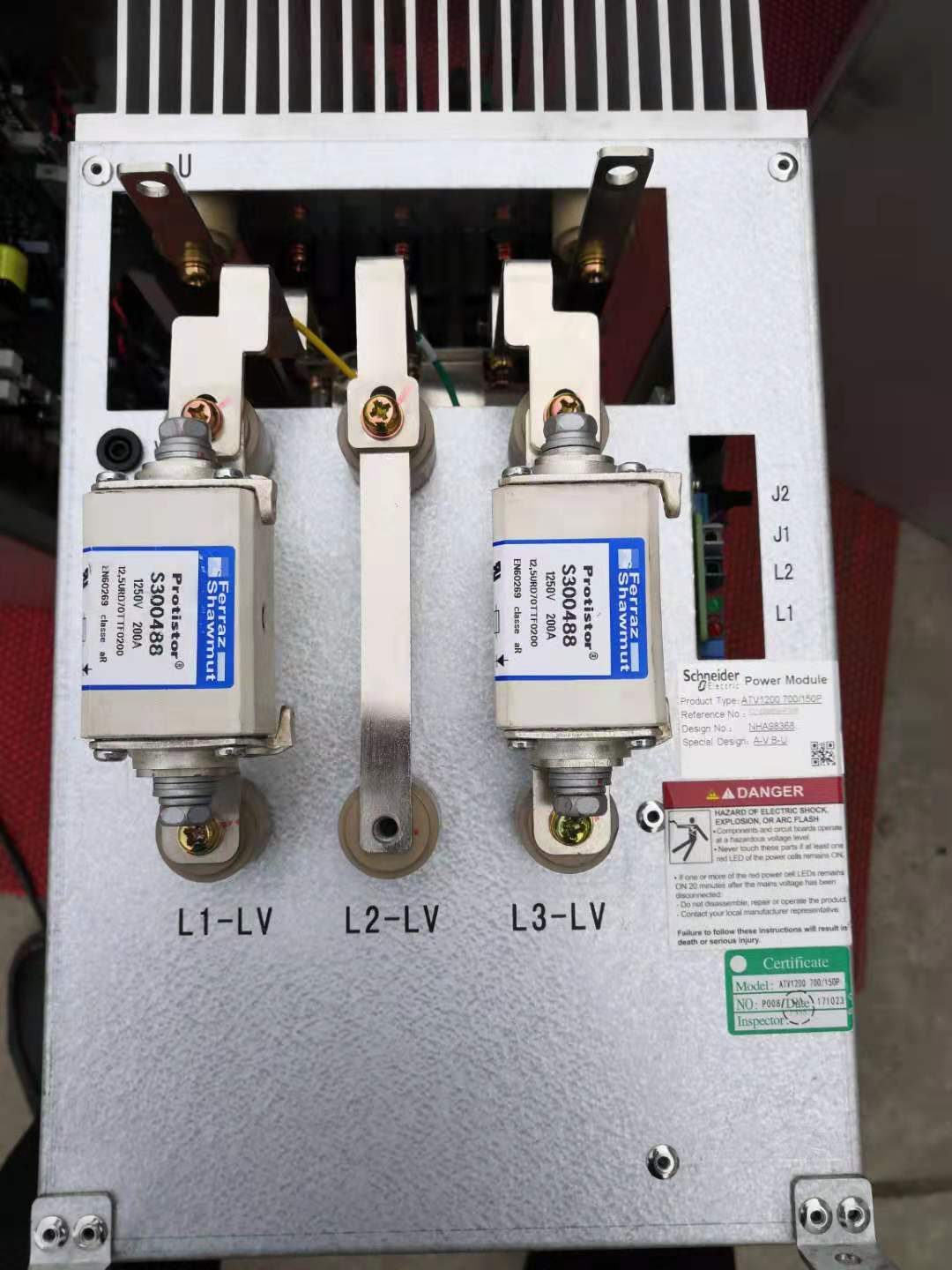 ATV1200C700/110, ATV1200C700/125, ATV1200C700/130, ATV1200C700/135, ATV1200C700/140, ATV1200C700/145, ATV1200C700/150, ATV1200C700/155  Schneider Power Cell