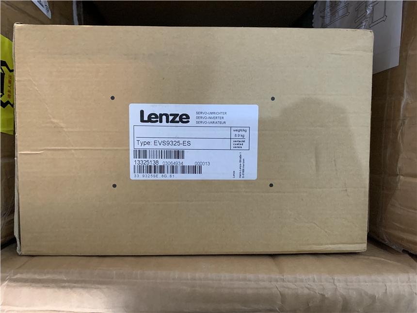 Lenze Servo Inverter EVS9323-EKV004, EVS9324-EKV004, EVS9325-EKV004, EVS9326-EKV004, EVS9321-ER, EVS9322-ER, EVS9323-ER, EVS9324-ER, EVS9325-ER 5.5 KW 480 VAC 9300 series
