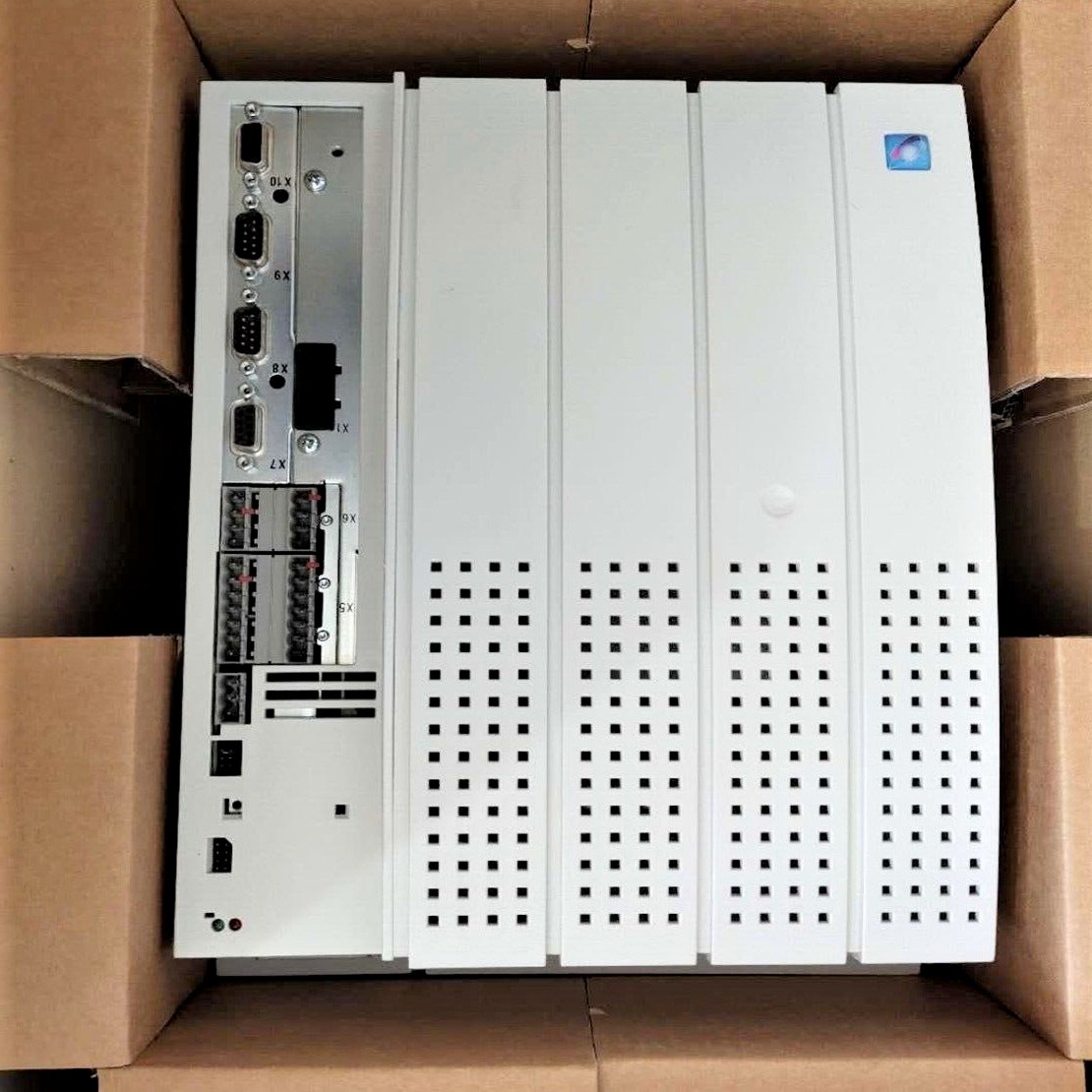 Lenze Servo Inverter EVS9326-ER, EVF9321-EH, EVF9322-EH, EVF9323-EH, EVF9324-EH, EVF9325-EH, EVF9326-EH, EVS9327-ES, EVS9328-ES, EVS9329-ES 400V, 3AC, 50/60Hz, 30kW. Inverter : 480V, 3AC, 50/60Hz