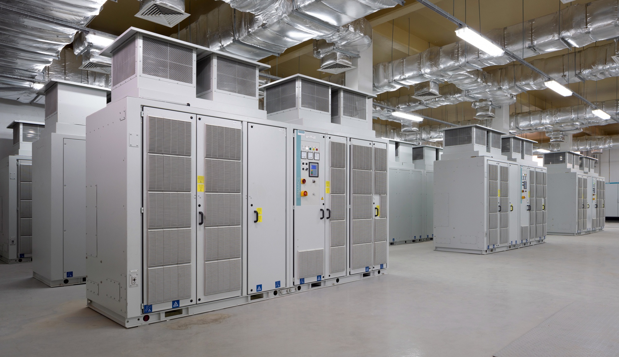 Siemens Innomotics M6SR5M/ 6SR5502-2FG42-7FF2-Z GH180E MAX. 6.6 KV, 340A CELLS, TRANSFORMER 2750 KVA, A5E51693123 6SR5-340A,765V, W/O BYPASS CELL ASSY 6SR5-VALUE340A CELL ASS.750V