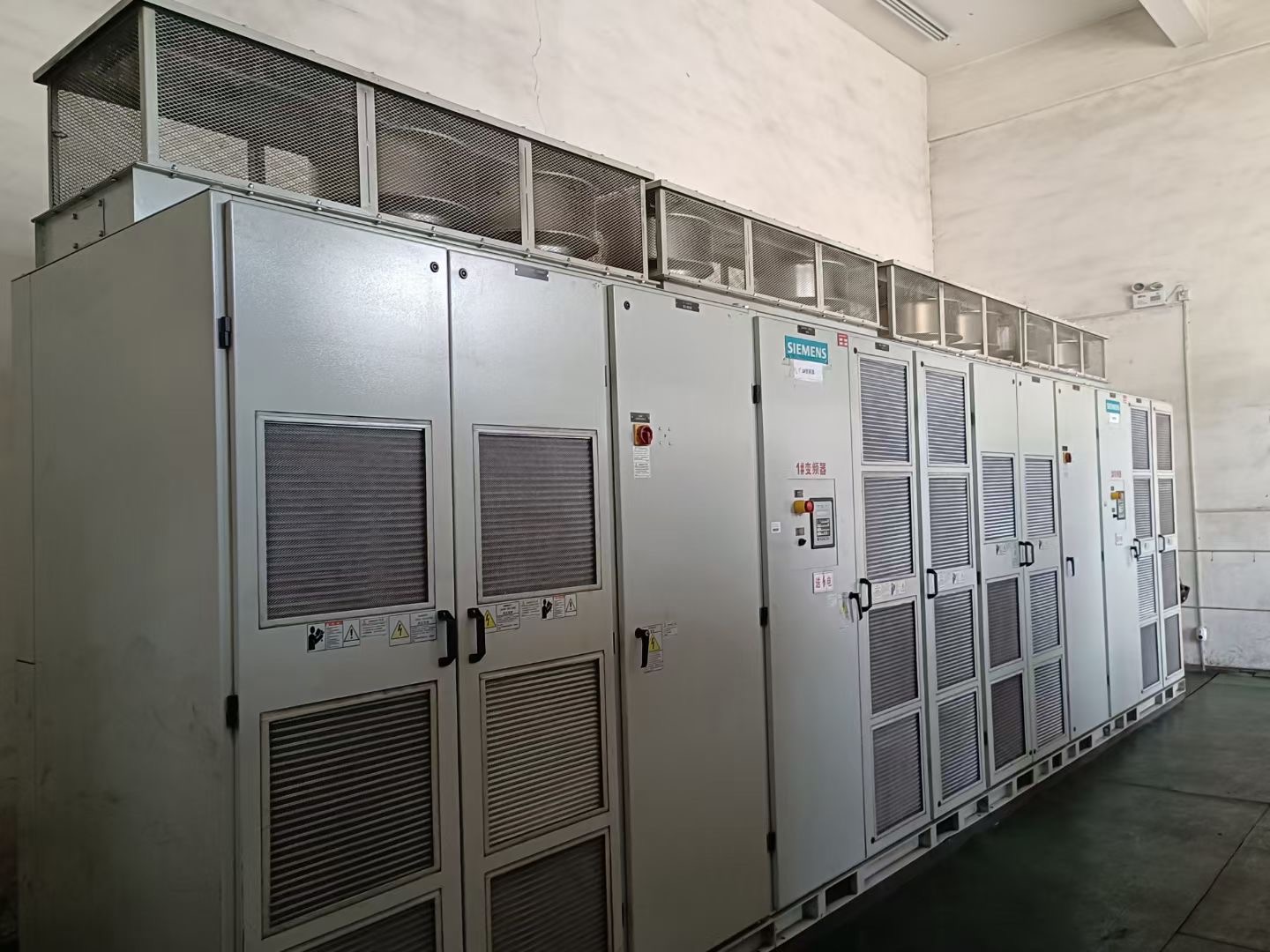 6SR0960-0LA11-0AA0, A5E01225229, 6SR0900-0FA02-0AA0, A5E02989365, 6SR0960-0JA06-0AA0, A5E01006553, 6SR0960-0HA00-0AD0, A5E01001245, 6SR0960-0NH00-0AA0, A5E01225288, 6SR0960-0AJ02-0AA0, A1A089836