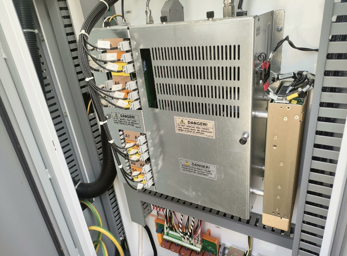 Pentium CPU board 363658, Mother board 363628, NXG system IO Board 10000423, Signal conditioning board 10000403.01, Modulator board 10000225, Fiber optic link board 461D85, Communication board 363818, keypad 460A68.23, Power supply （DCR） 091652