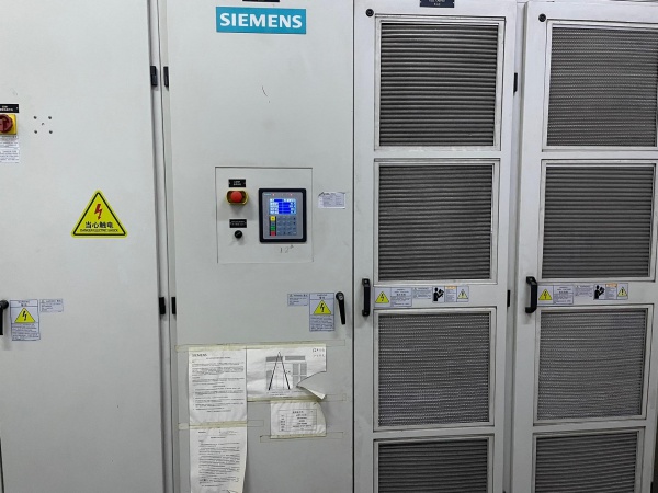 6SR4502-2GH43-7FF2-Z, 6SR0960-0CE15-0AD0, A5E45508681002, 9LD9000-0BD02-0AA0, A5E38495560, 6SR4902-0AH00-0AM1, A5E36524726, 6SR3900-0GM01-0AM1, A5E32406616, 6SR0960-0DE00-0AD0, A5E45545846