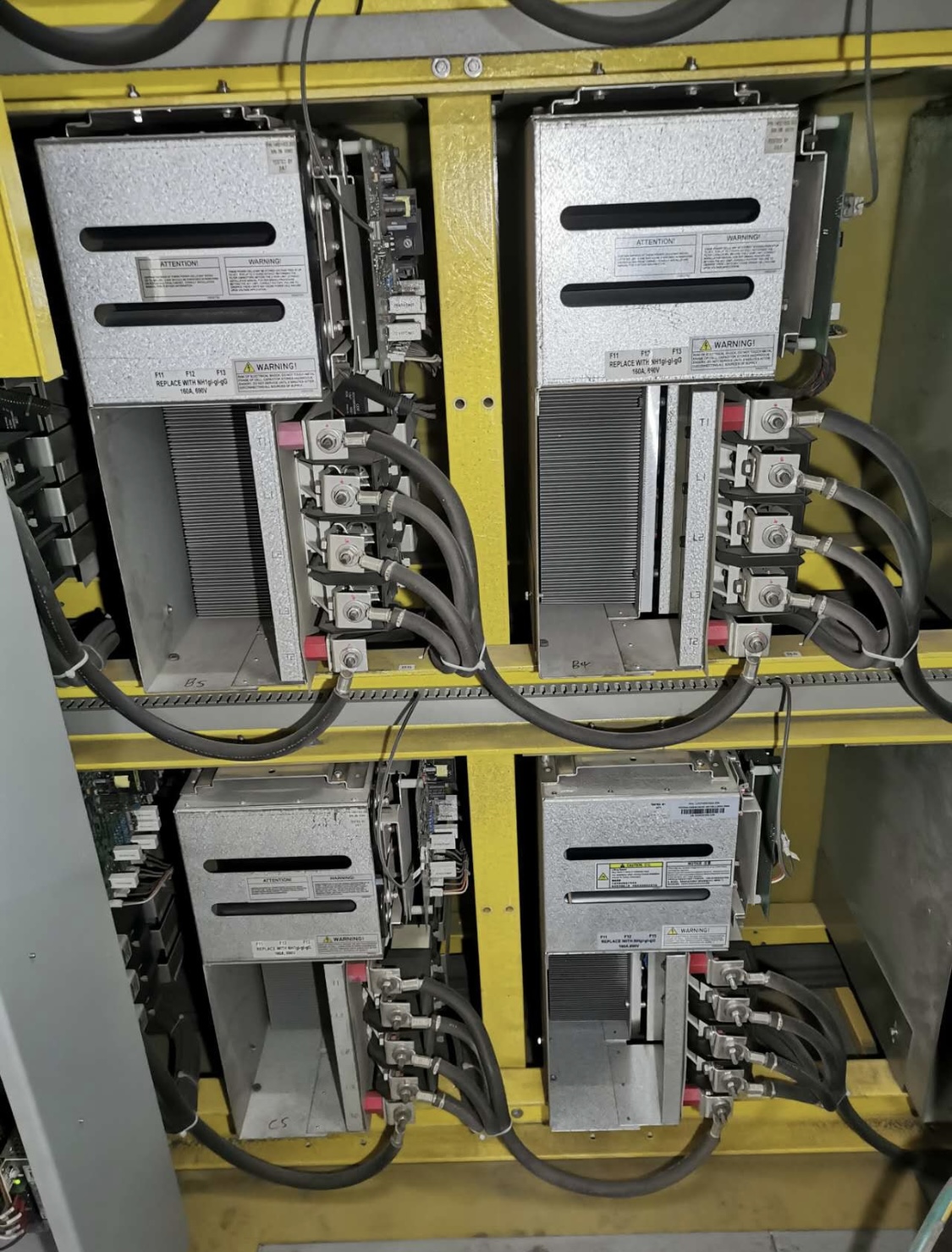 ​Siemens Large Drives Perfect Harmony GENIII Voltage Source Inverter Cells Voltage 630VAC 200A A5E33062770, A1A085868, A5E01173655, A5E33326601