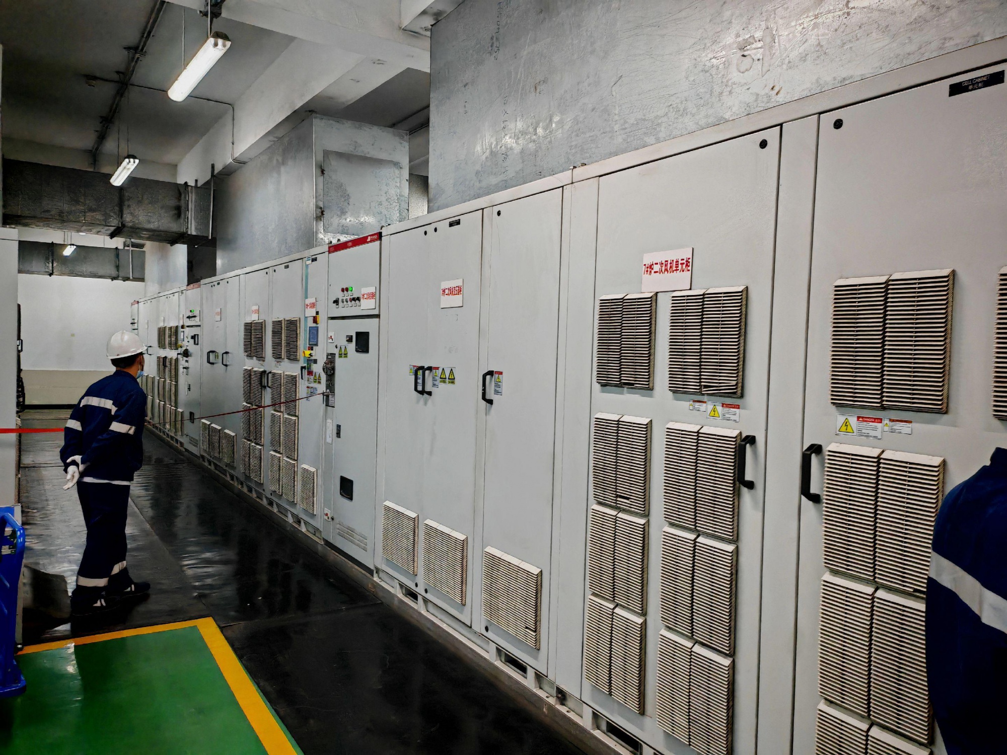 A5E02079800 Power Supply, A5E02164572; A1A099202 Anybus-S Ethernet Modbus, A1A099203 ANYBUS,ControlNet,MODULE, L1D30459115 AXIAL FAN