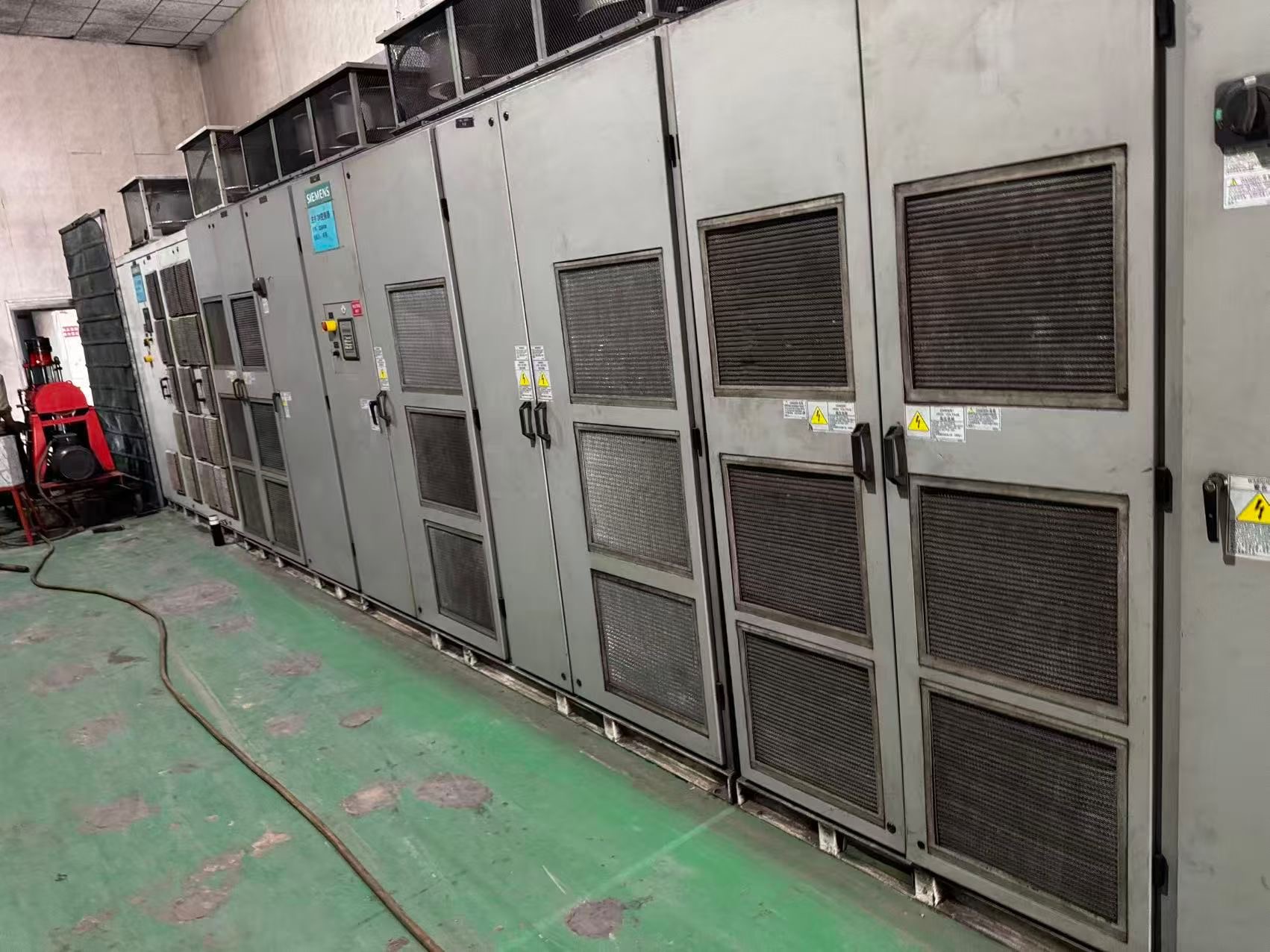 6SR3502-5GG43-2BF0-Z, 6SR3902-0AG00-0AM0, LDZ31500082.315, 6SL3710-2GH41-4AA3-Z, 6SL3352-1AG37-4DA1, 6SL3000-2AH38-1AA0, 6SL3351-3AH37-4DB0