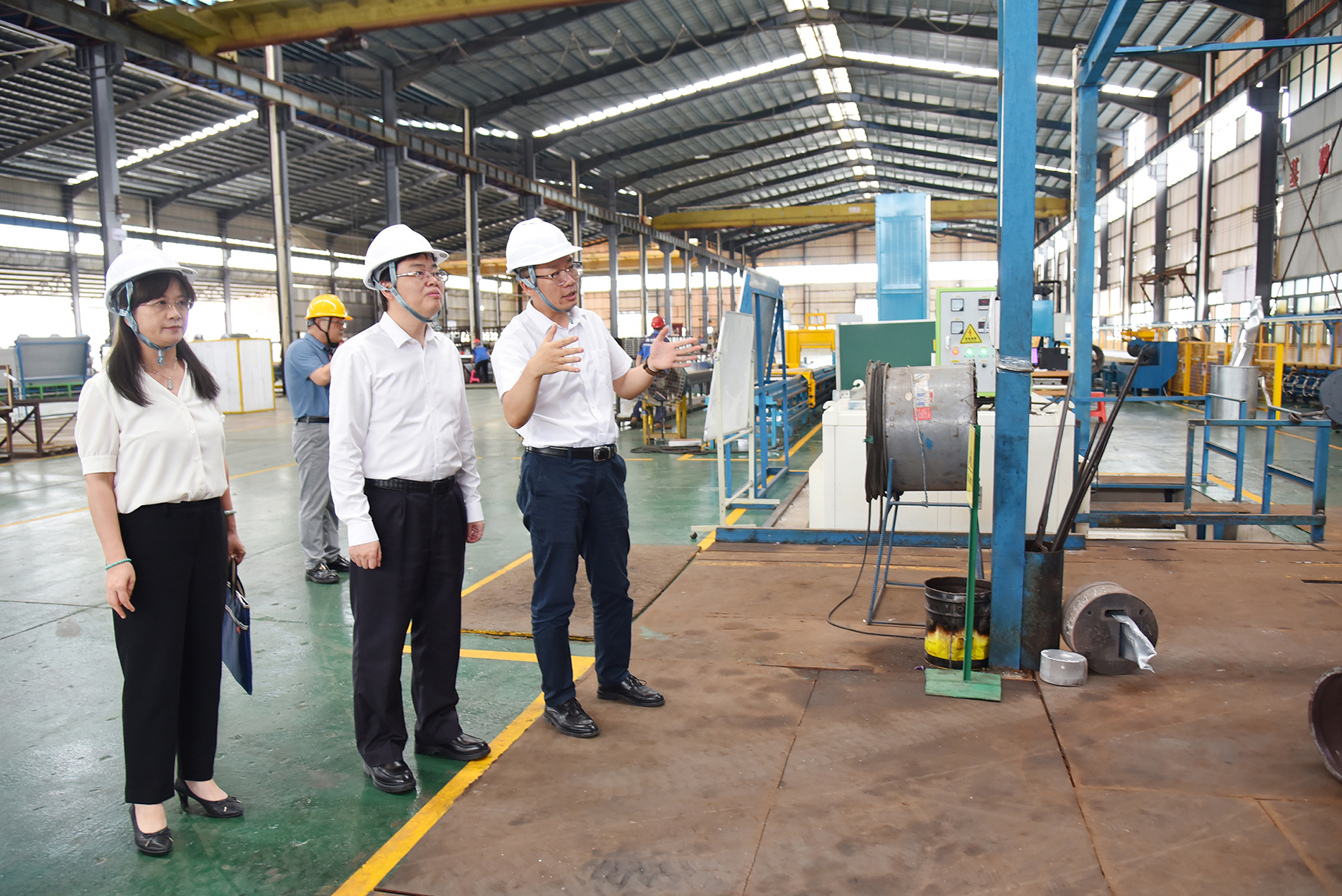 Leaders of China Postal Savings Bank come to the company to exchange and guide work