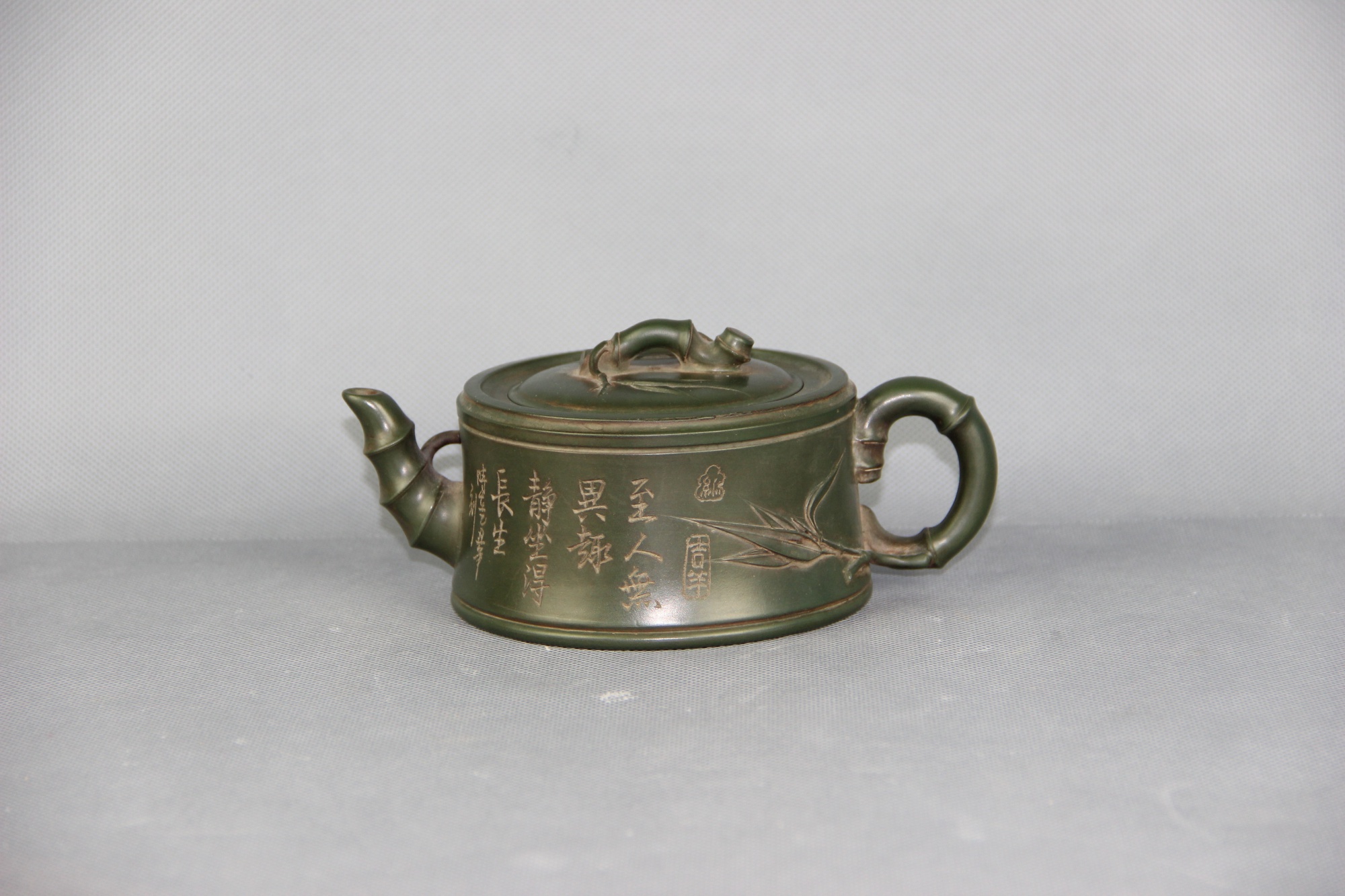 朱可心绿泥竹节纹紫砂壶-山东海纳百宝珍拍-【官网】