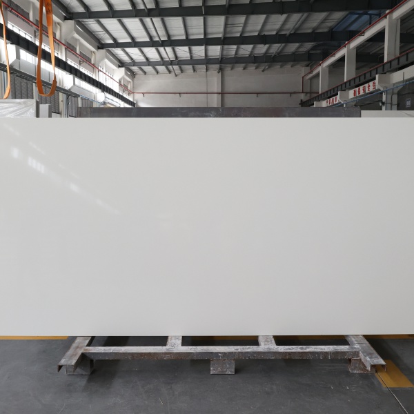 Zero silica slabs of white color for kitchen countertop 