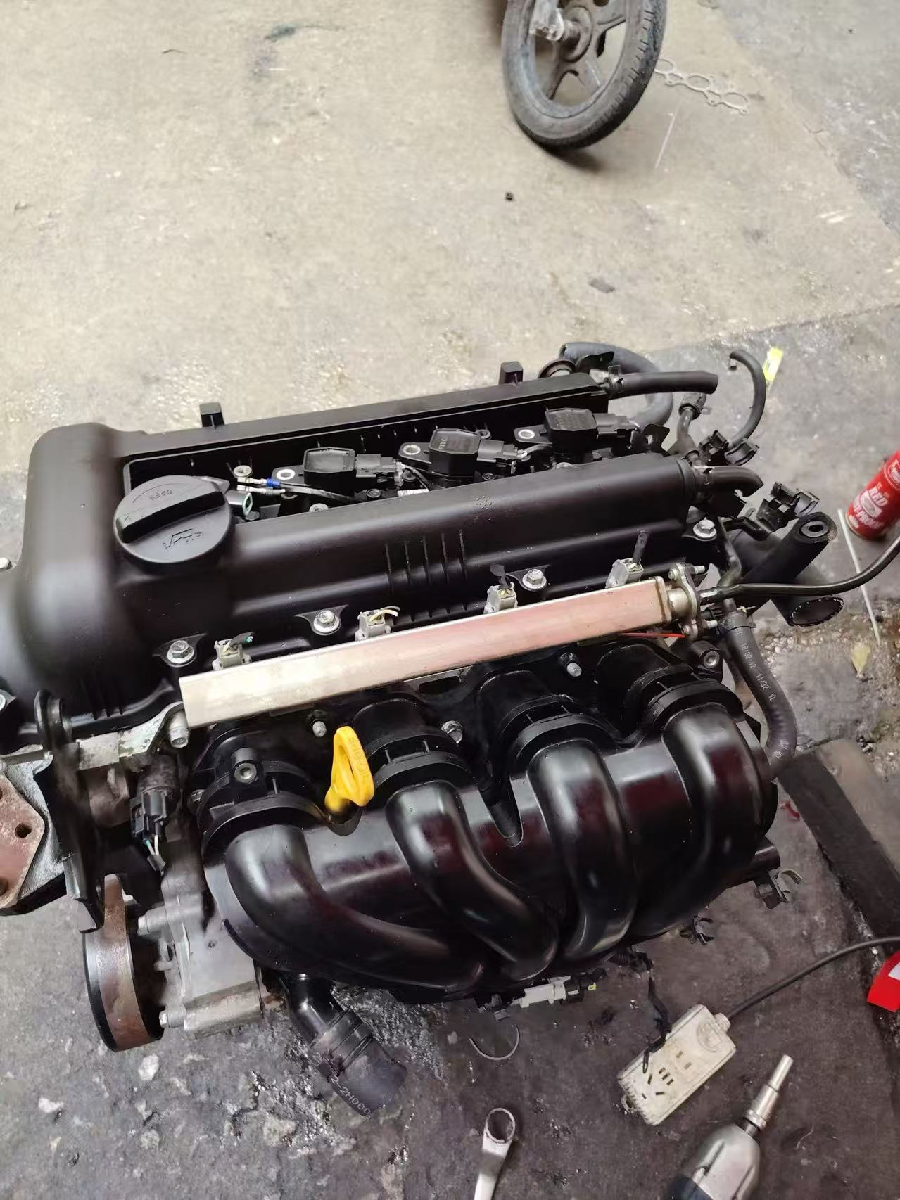 Used Hyundai Kia G4FA 1.4L Inline 4 Cylinder CVVT MPI Engine Assembly