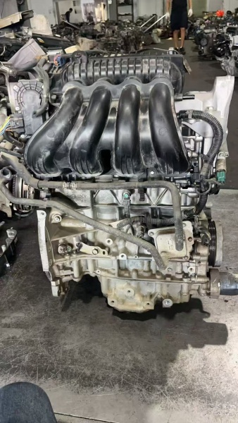 Used Nissan QR25DE 2.5L Inline 4-Cylinder Engine Assembly DOHC CVTC