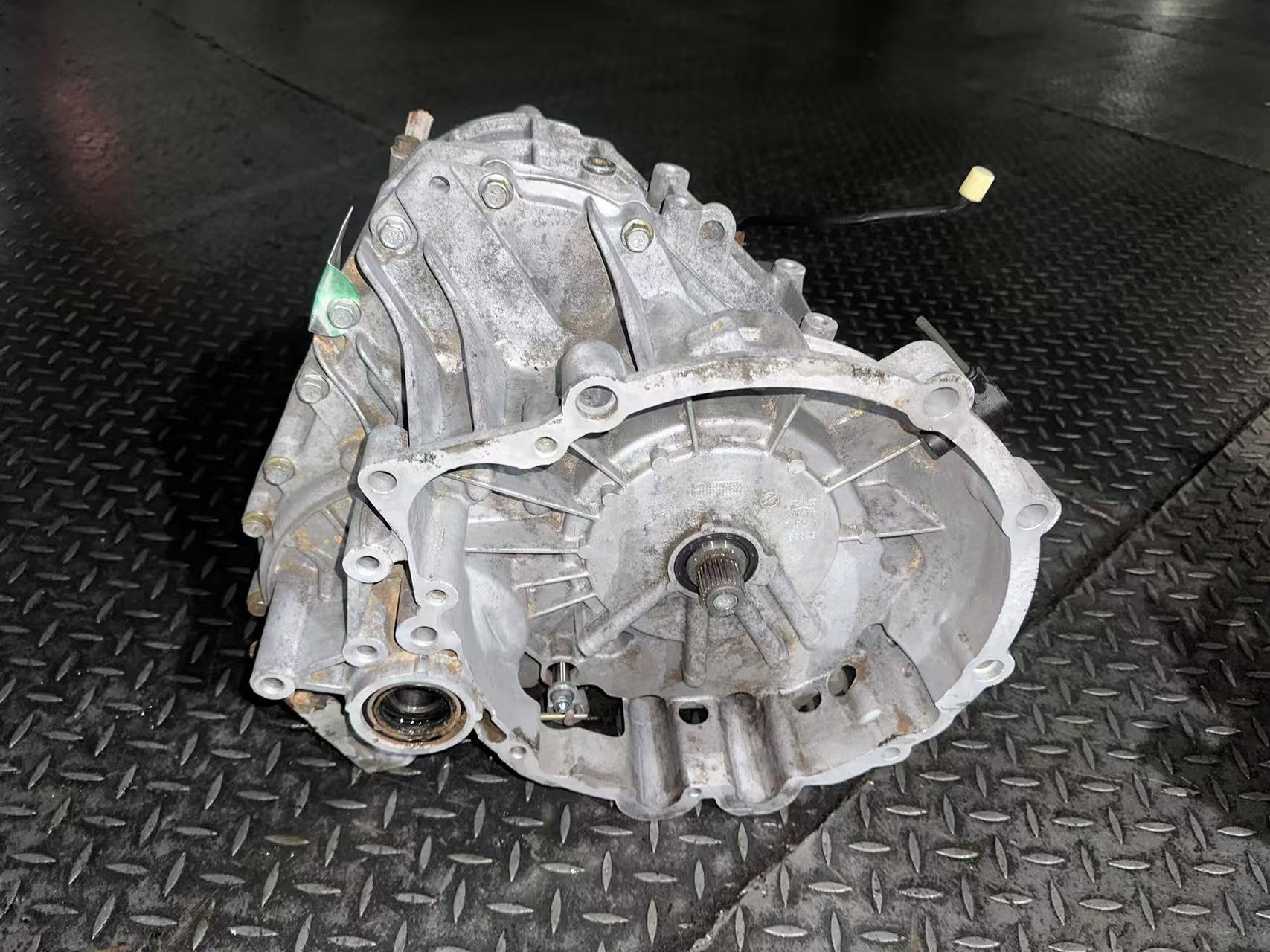 VT2 CVT Automatic Transmission Gearbox for BYD Geely