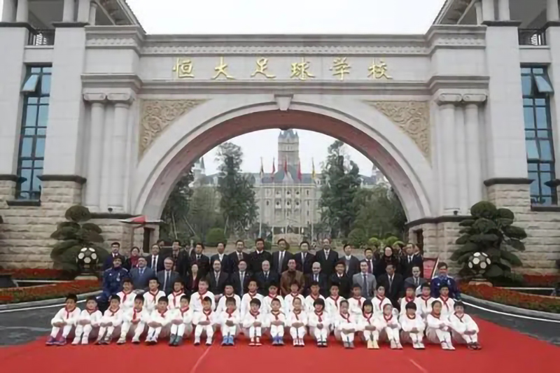 明瑞租车成为恒大皇马足球学校在湖南招生工作用车供应商