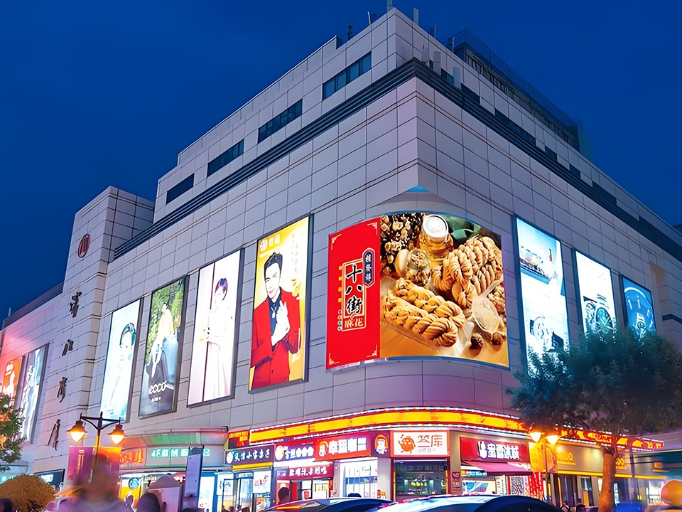 Stable signal LED screen for long distance video signal tran...