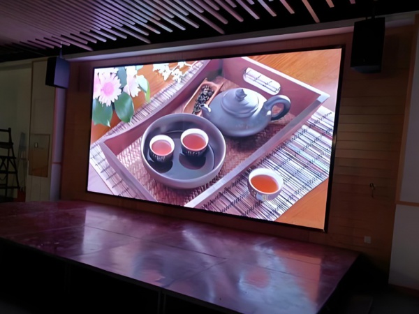 Small-pitch LED Display