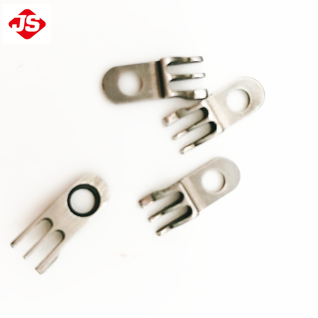 0068491 THROAT PLATE OF YAMATO FD-62 4NEEDLES 6 THREADS SEWING MACHINE PARTS