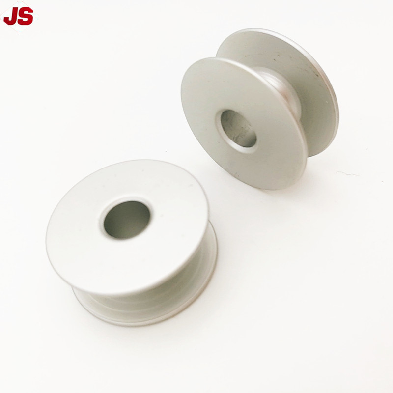 272152A BOBBIN OF INDUSTRIAL SEWING MACHINE PARTS