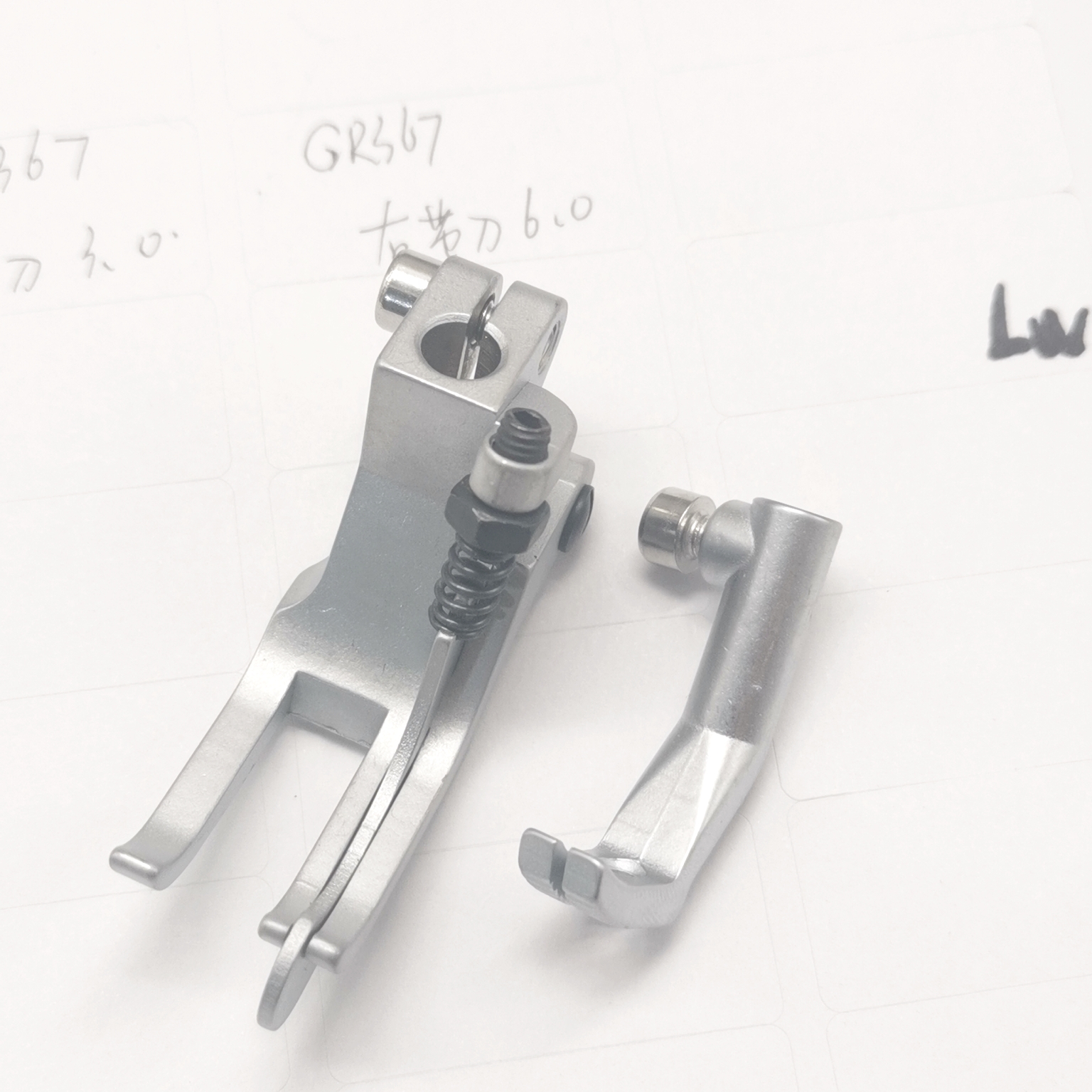  GR367 3mm -9mm Right Compensating Guide Presser Foot  Durkopp 