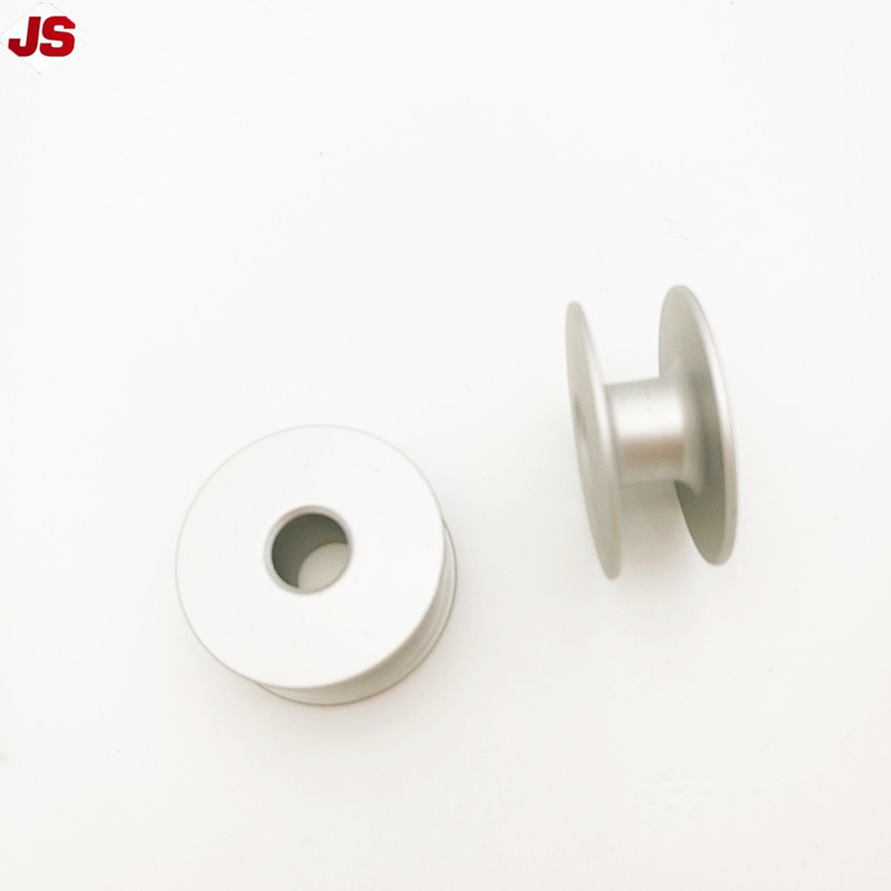 272152A BOBBIN OF INDUSTRIAL SEWING MACHINE PARTS