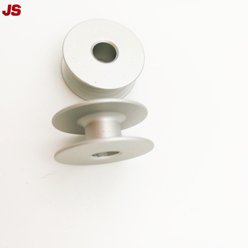 272152A BOBBIN OF INDUSTRIAL SEWING MACHINE PARTS