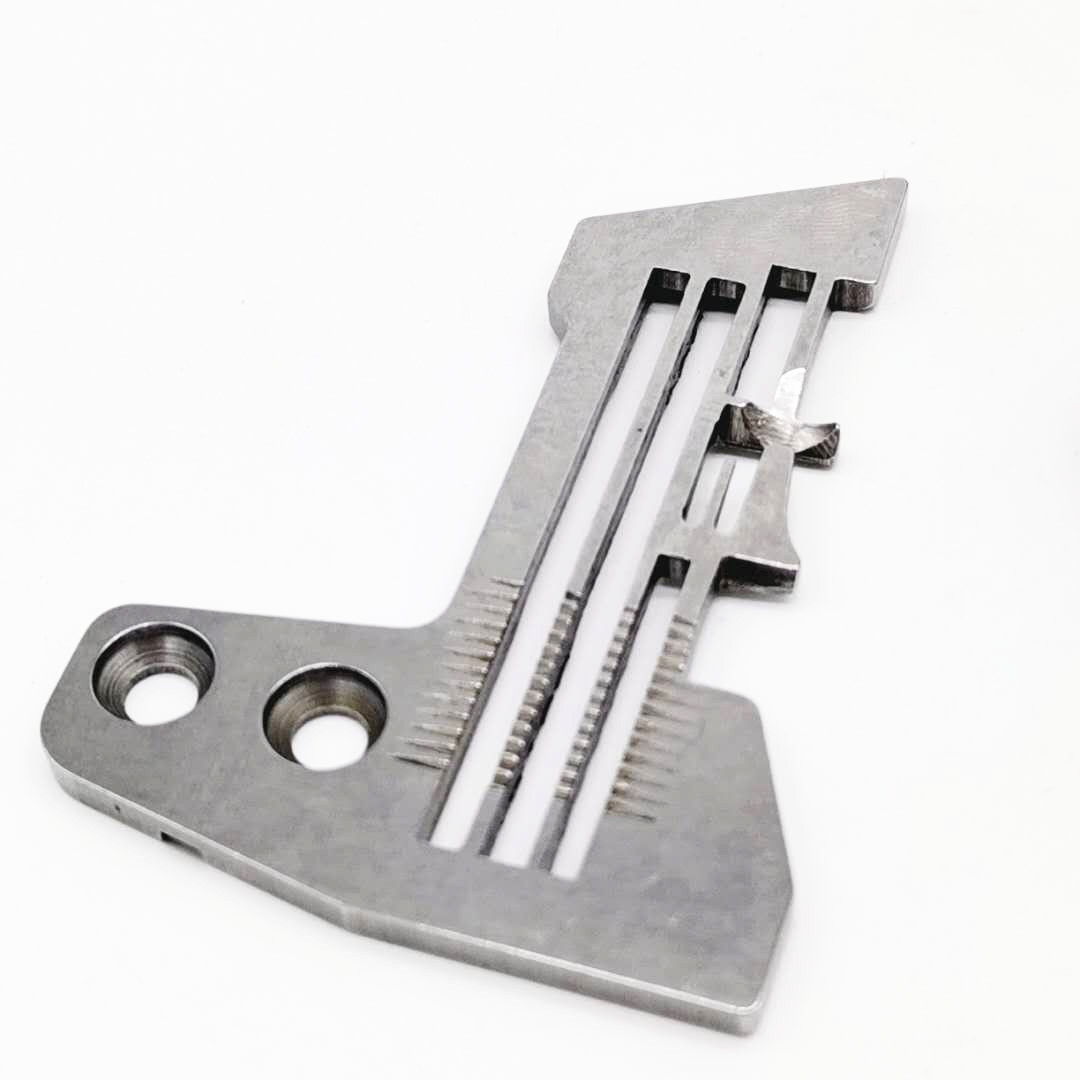 E919 Needle Plate For Siruba 700F Sewing Machine Parts ,Apparel Machine Accessories