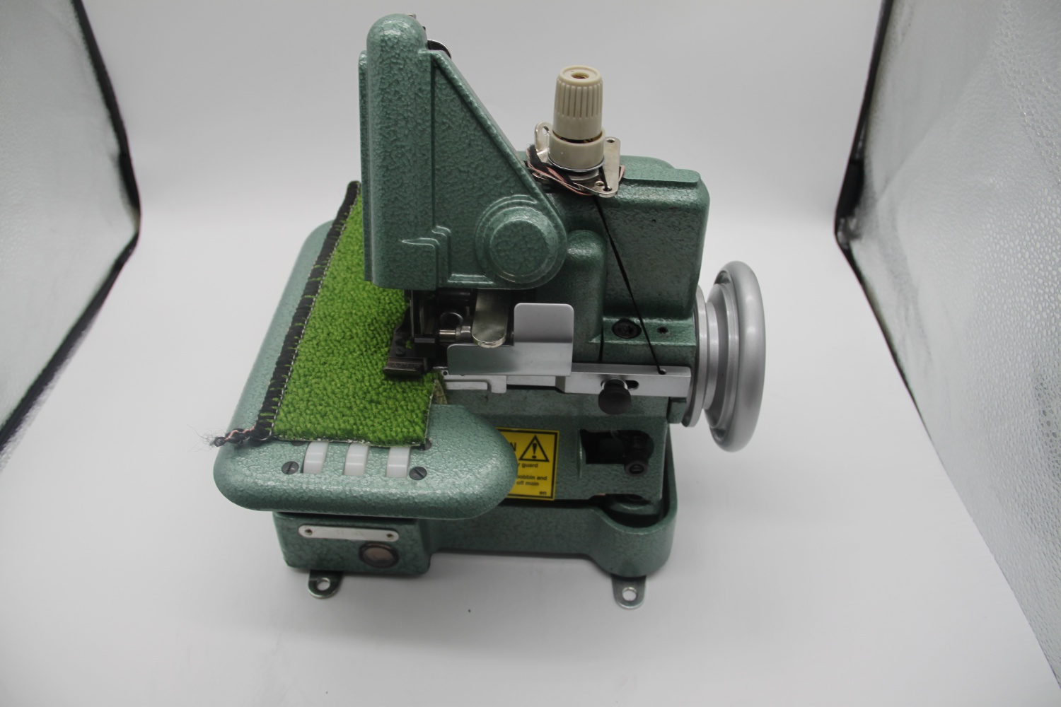IDL-309 Carpet Overedging Machine 