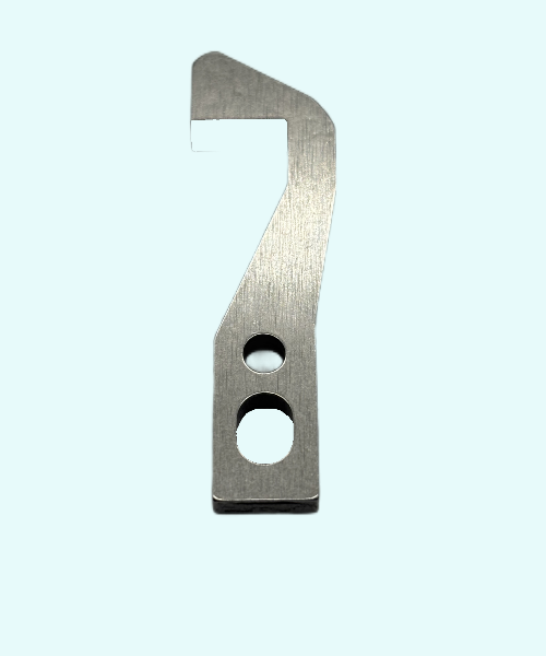 H004131 /396001-60  UPPER KNIFE PFAFF