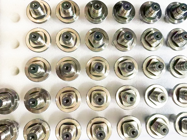 Machining component