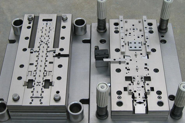 Precision stamping mold