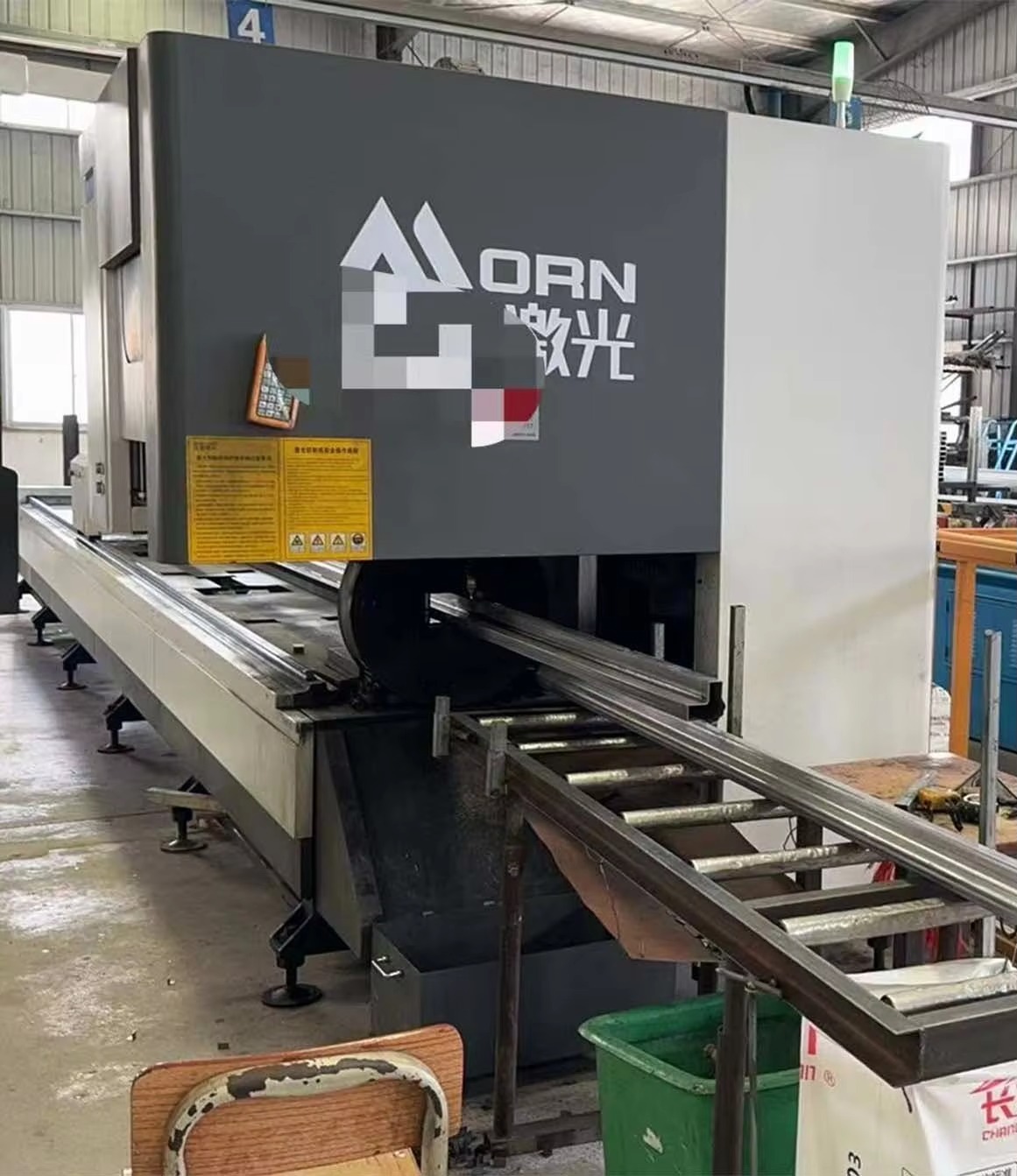Laser cutting