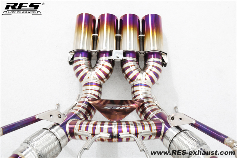 McLaren 765LT Titanium / Muffler System