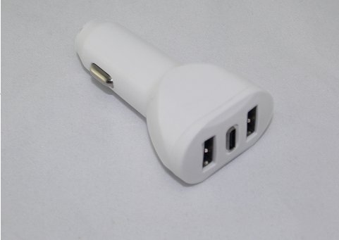 PD car charger PD18W or 30W plus 5V/2.1A （CAR34）