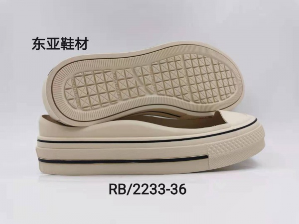 RB2233-36
