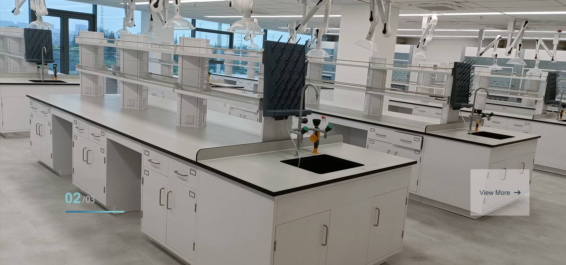 Lab Furniture Island Bench