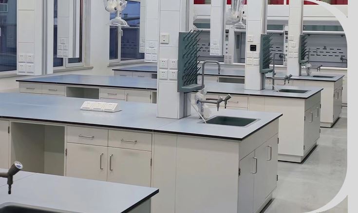 Lab benches with shelf