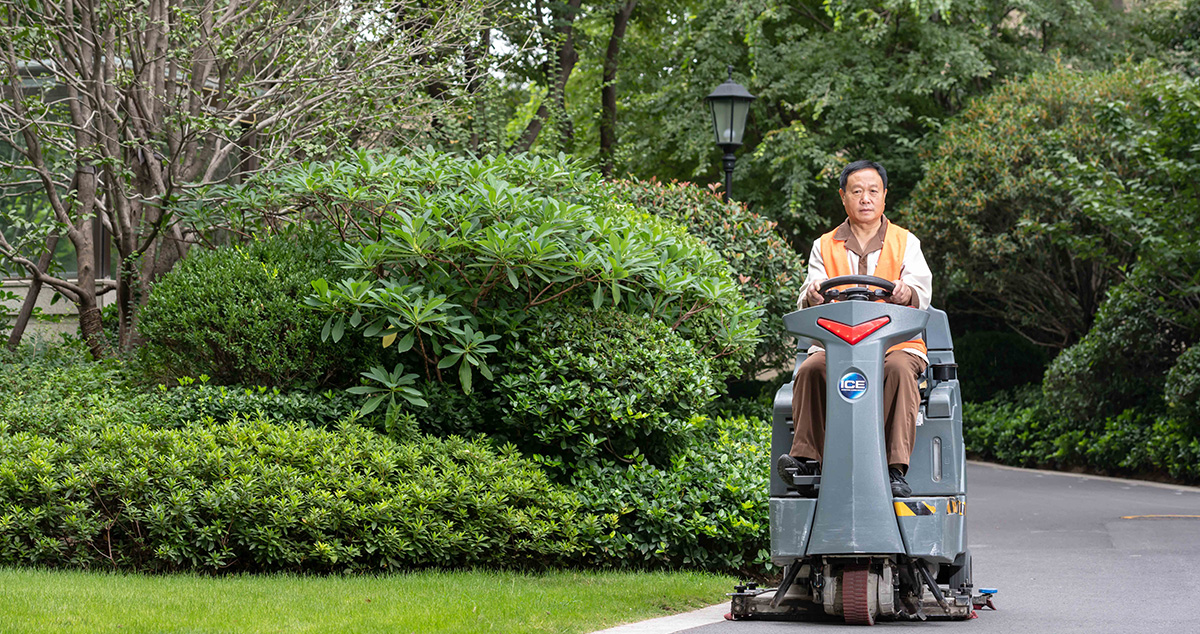 物业保洁日常工作内容：全方位守护社区洁净