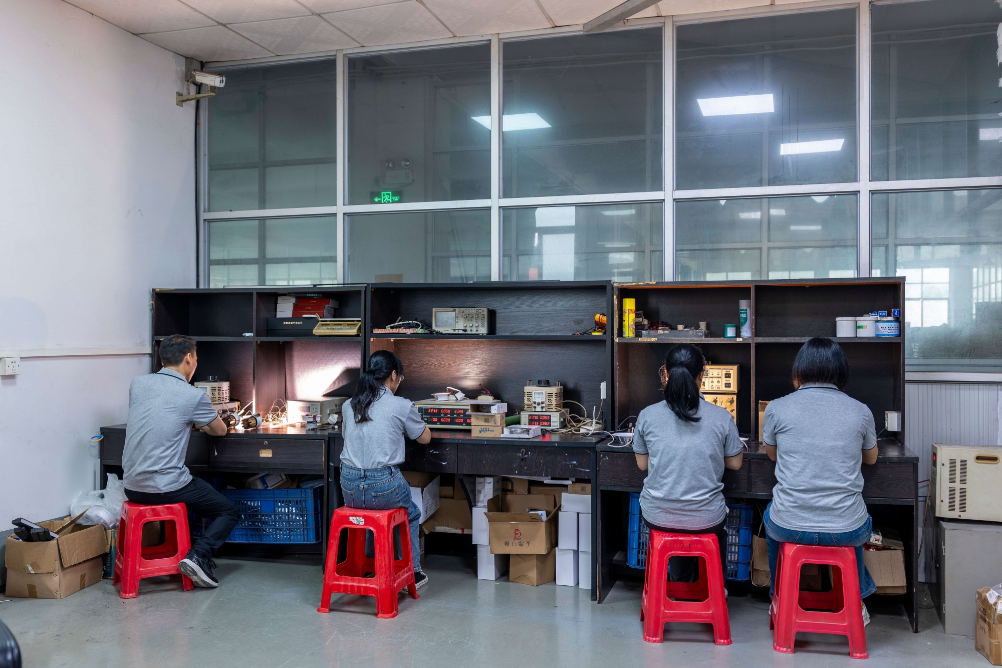 LED Performance and Thermal Test Bench