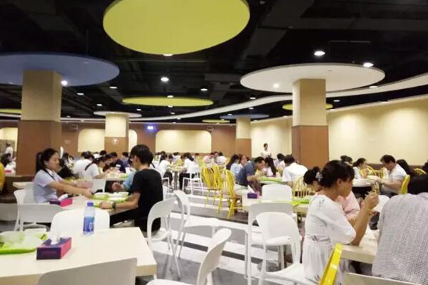 员工食堂现场