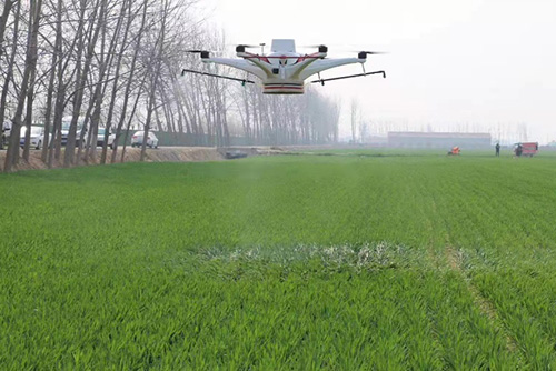 无人机打农药