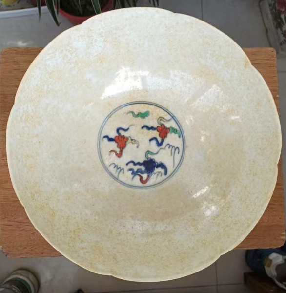 斗彩碗