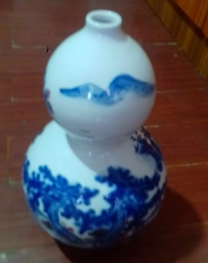 瓷瓶
