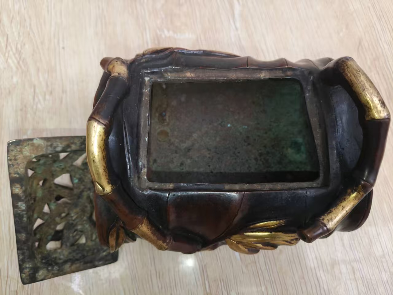 大明宣德炉镏金（风磨铜）