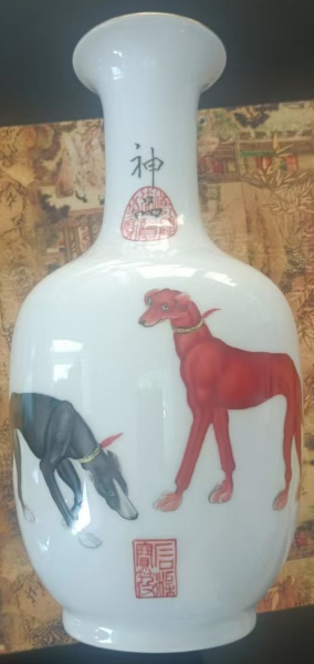 瓷器