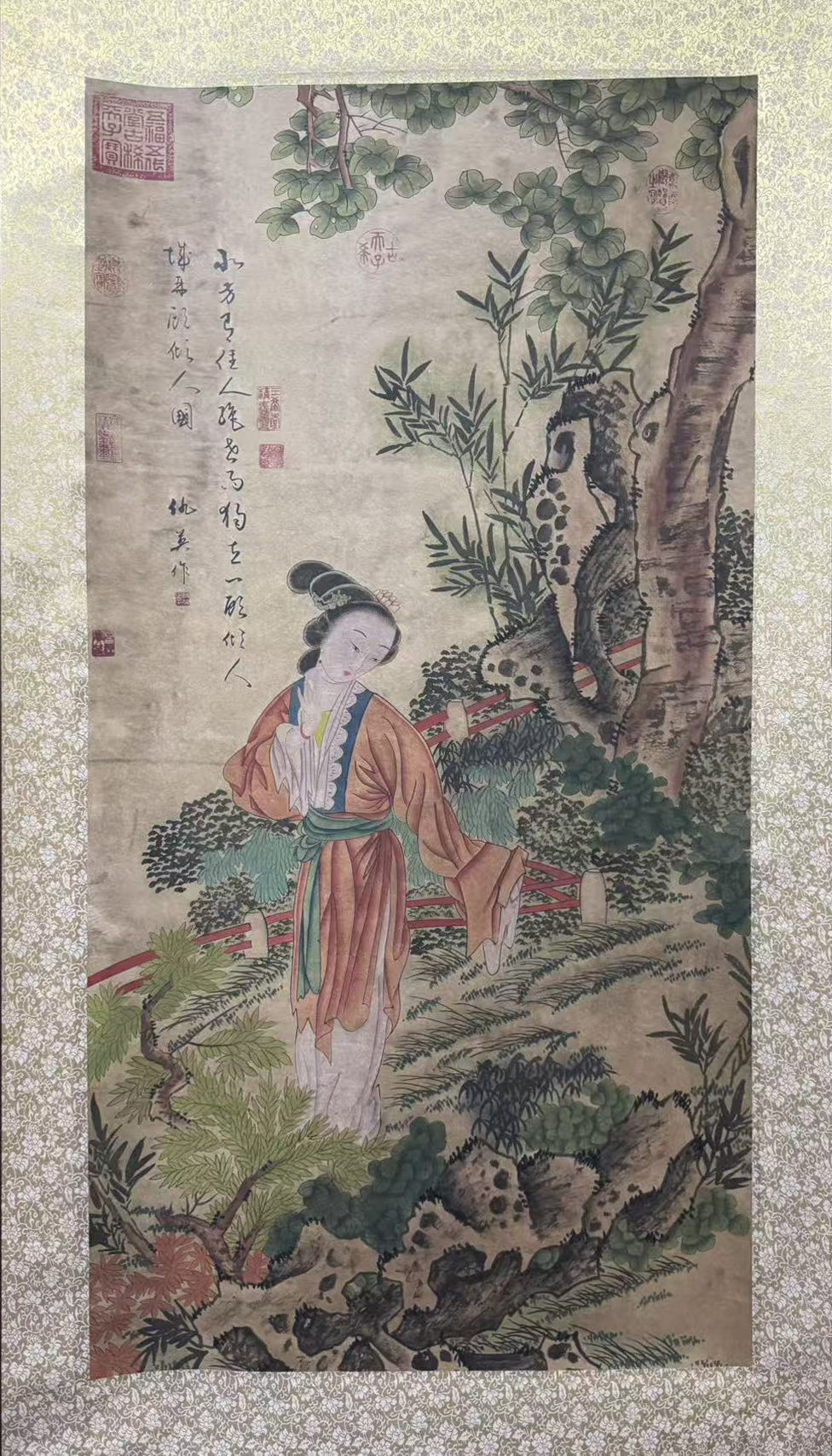 仕女图
