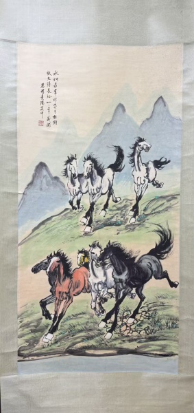 八骏图
