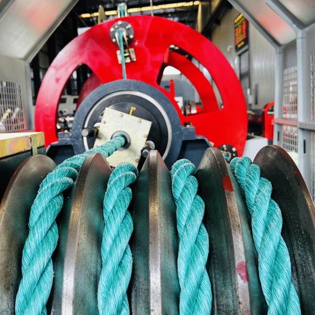 Machine de Fabrication de Corde en Plastique pour Filets de Pêche Fournisseur Algérie CE