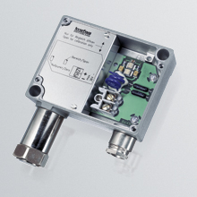TRAFAG N 8202 压力变送器